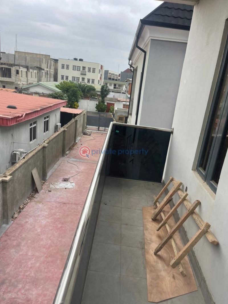 4 bedroom Detached Duplex For Sale Agbaoku Estate Opebi Ikeja Lagos - 8