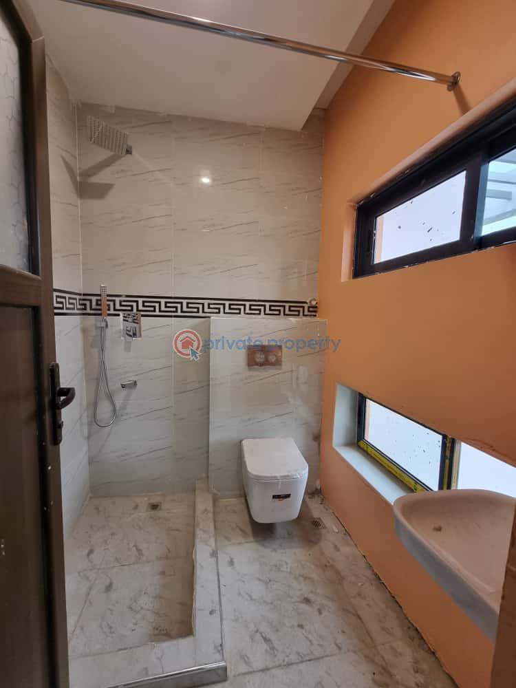 4 bedroom Semi detached Duplex For Sale Sunmola Street Mende Maryland Lagos - 8