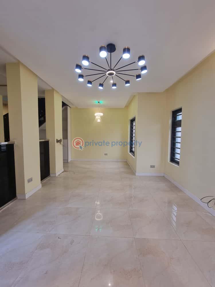 4 bedroom Semi detached Duplex For Sale Sunmola Street Mende Maryland Lagos - 1