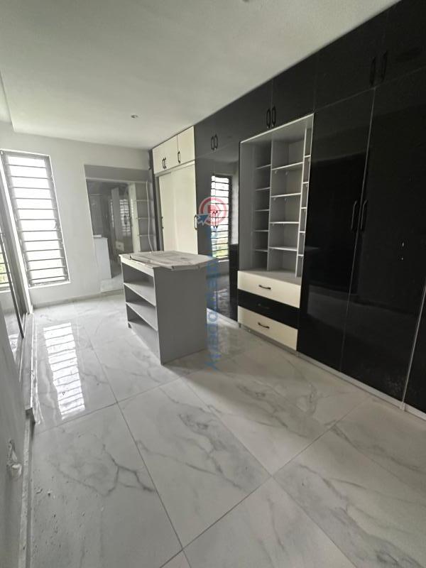 6 bedroom Duplex For Sale Osapa London Lekki Lagos - 13