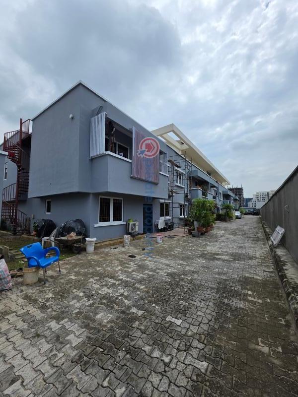 3 bedroom Flat & Apartment For Sale Parkview Estate Ikoyi Lagos - 0