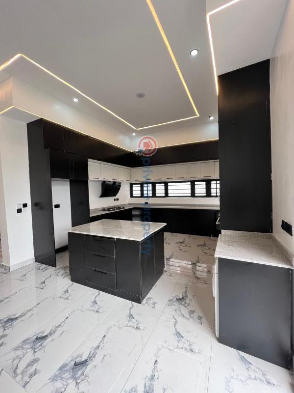 5 bedroom Duplex For Sale Ologolo Lekki Lekki Phase 2 Lagos - 2