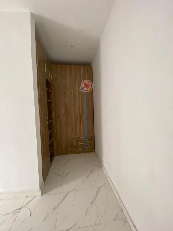 4 bedroom terrace duplex for sale - 5 4 bedroom Terrace For Sale Ikota Ajah Lagos - 5