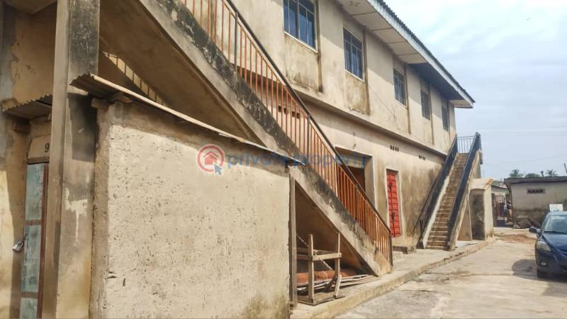 Office For Sale Monatan Road, Iyana Church Iwo Road Ibadan Oyo - 3