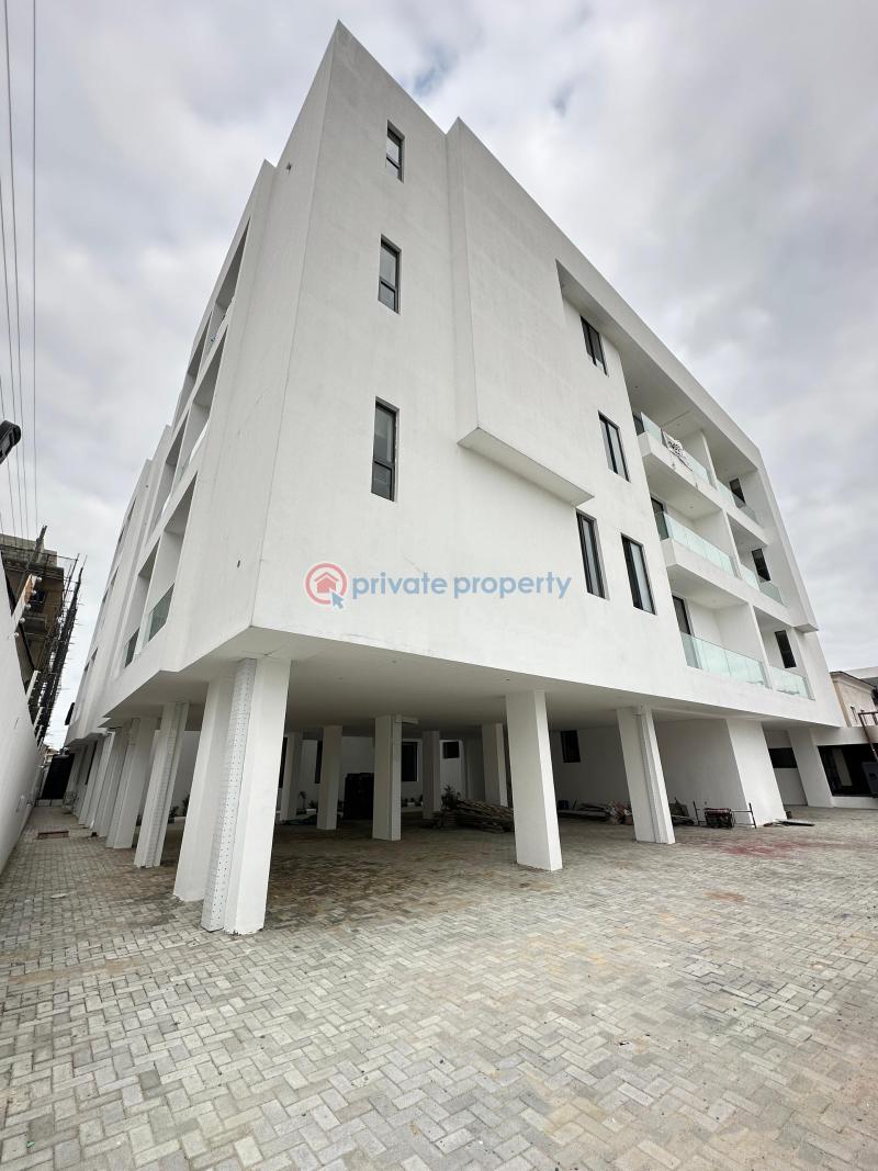 Quality spacious 2 bedroom apartment with reception office, gym, elevator - 1 2 bedroom House For Sale Victoria Island Lagos - 1
