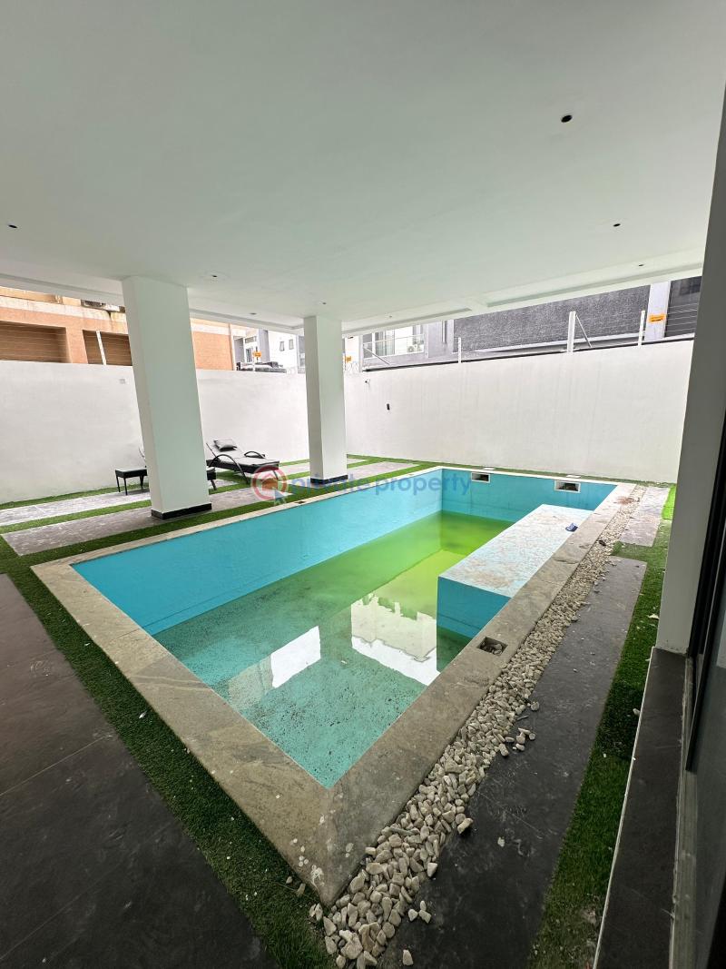 Quality spacious 2 bedroom apartment with receptionist office, swimming pool, gym and elevator - 12 2 bedroom House For Sale Victoria Island Lagos - 12