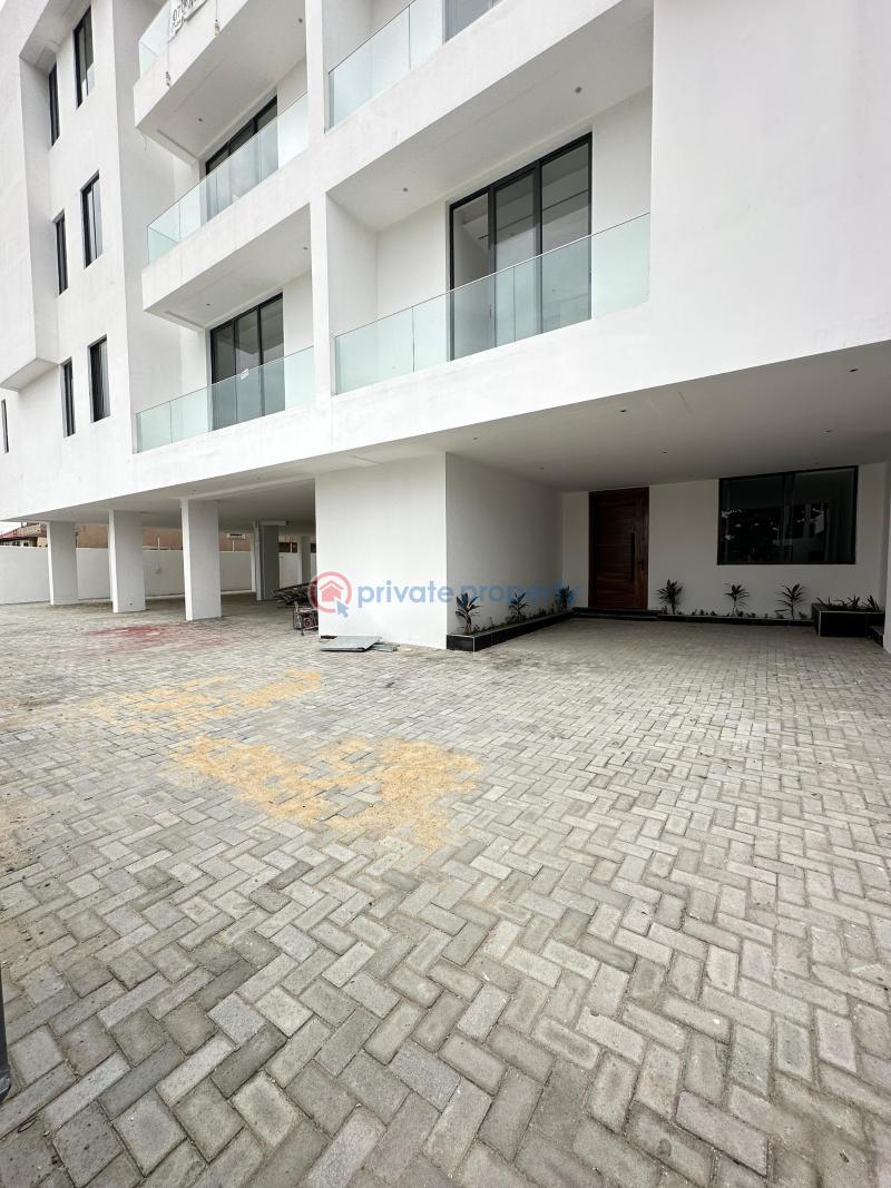 Quality spacious 2 bedroom apartment with receptionist office, swimming pool, gym and elevator - 1 2 bedroom House For Sale Victoria Island Lagos - 1