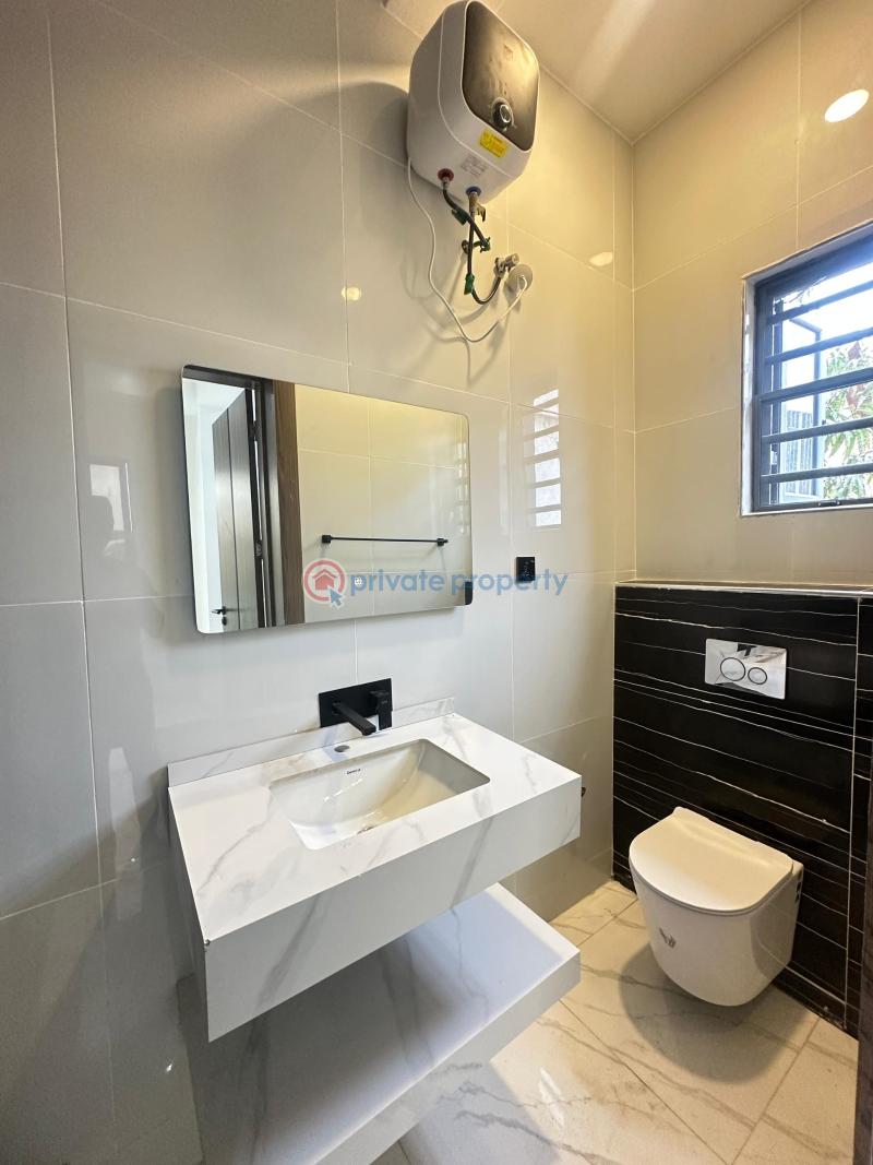 Quality spacious luxury 2 bedroom apartment - 11 2 bedroom Block Of Flats For Sale Lekki 1 Lekki Phase 1 Lagos - 11