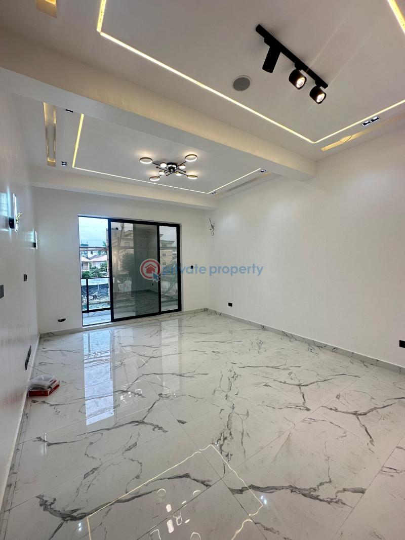 Quality spacious luxury 2 bedroom apartment - 2 2 bedroom Block Of Flats For Sale Lekki 1 Lekki Phase 1 Lagos - 2