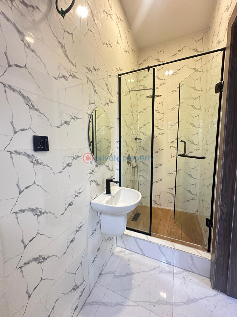 Quality spacious luxury 2 bedroom apartment with receptionist office swimming pool and elevator - 22 2 bedroom House For Sale Lekki Phase 1 Lagos - 22