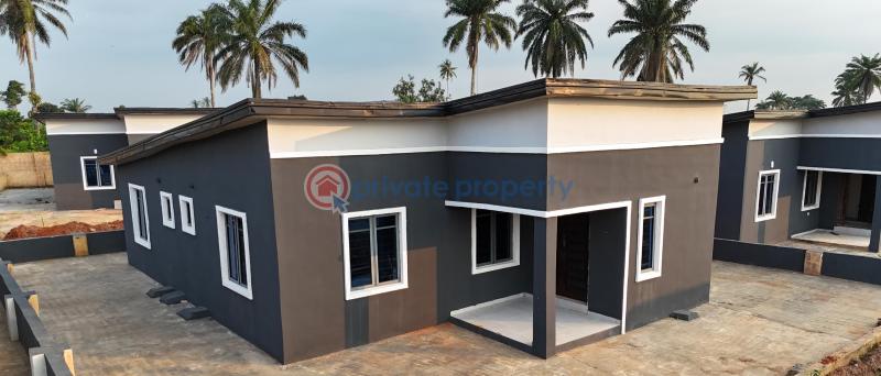 Queens homes, mowe/ofada - 8 2 bedroom Detached Bungalow For Sale Ofada Mowe Ogun area  - 8