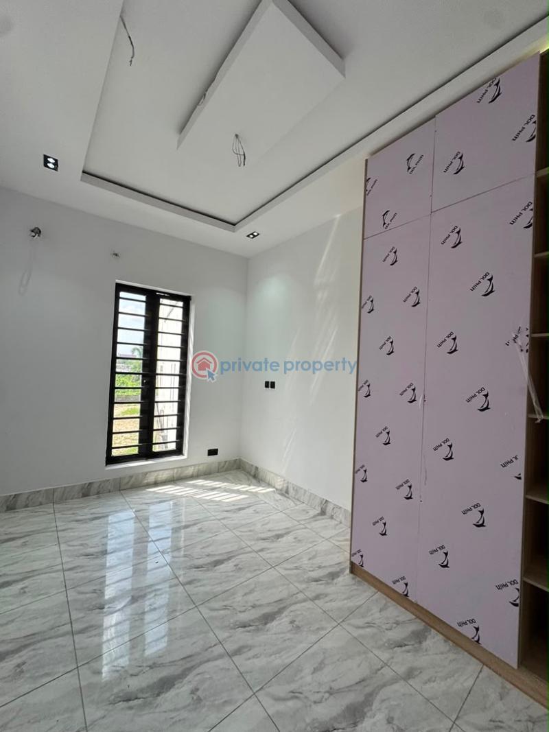 4 bedroom Semi detached Duplex For Sale Thomas Estate Ajah Lagos - 1