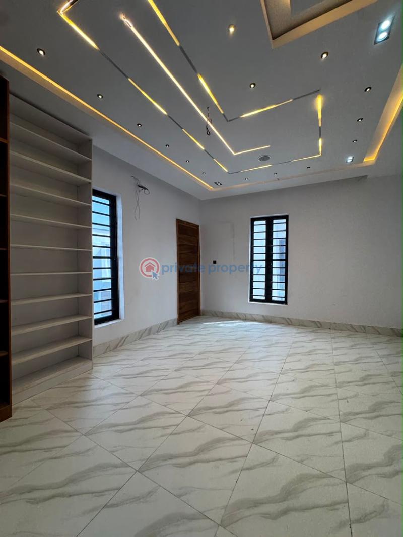 4 bedroom Semi detached Duplex For Sale Thomas Estate Ajah Lagos - 12