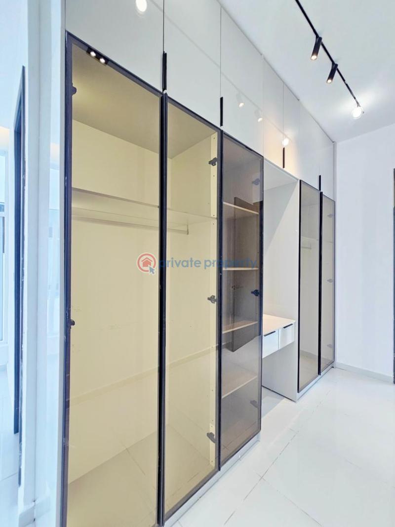 5 bedroom Detached Duplex For Sale Osapa London Lekki Lagos - 17
