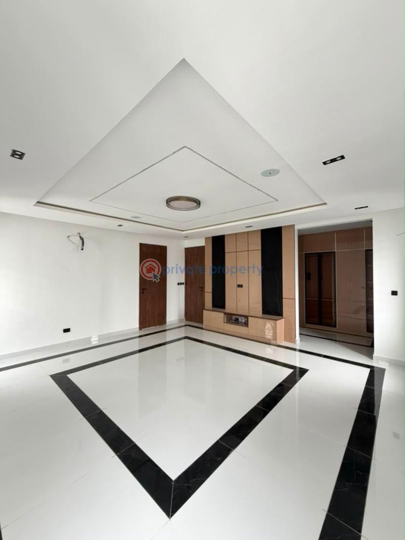 5 bedroom Detached Duplex For Sale Chevron Lekki Lekki Lagos - 1
