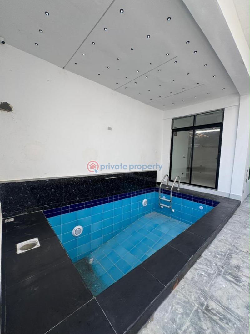5 bedroom Detached Duplex For Sale Chevron Lekki Lagos - 5