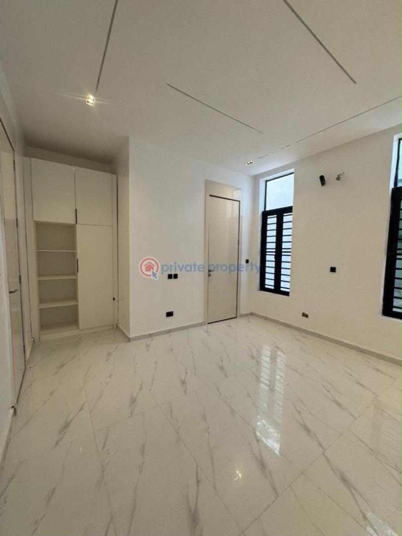 5 bedroom Detached Duplex For Sale Chevron Lekki Lagos - 2