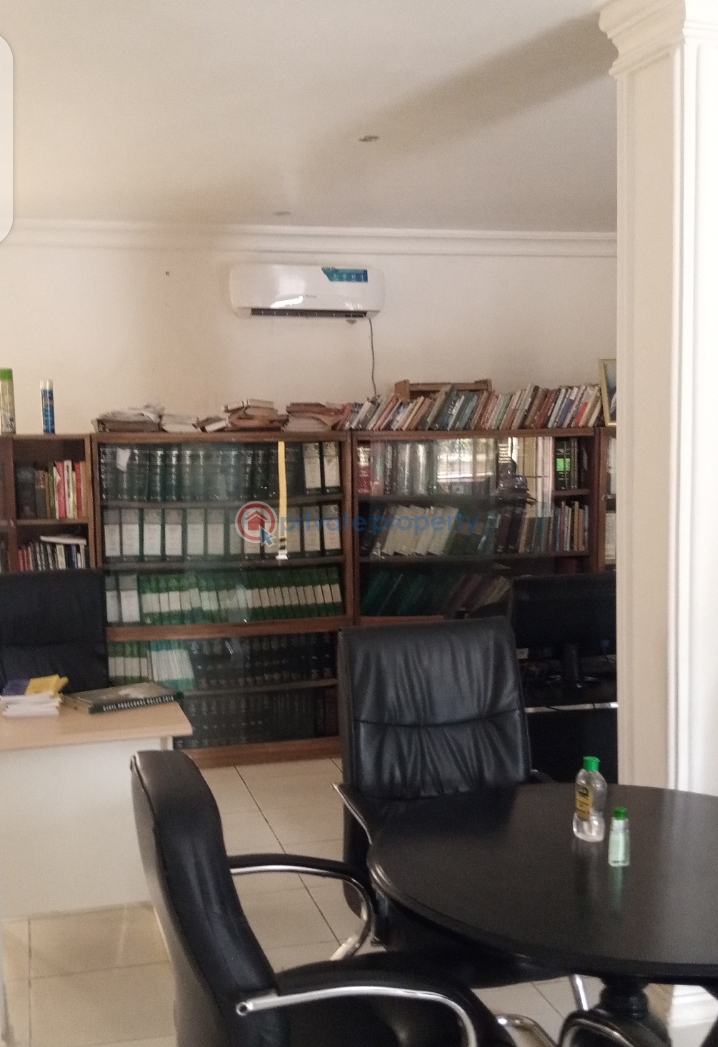 Commercial Property For Rent Katampe Main Abuja Phase 2  - 4