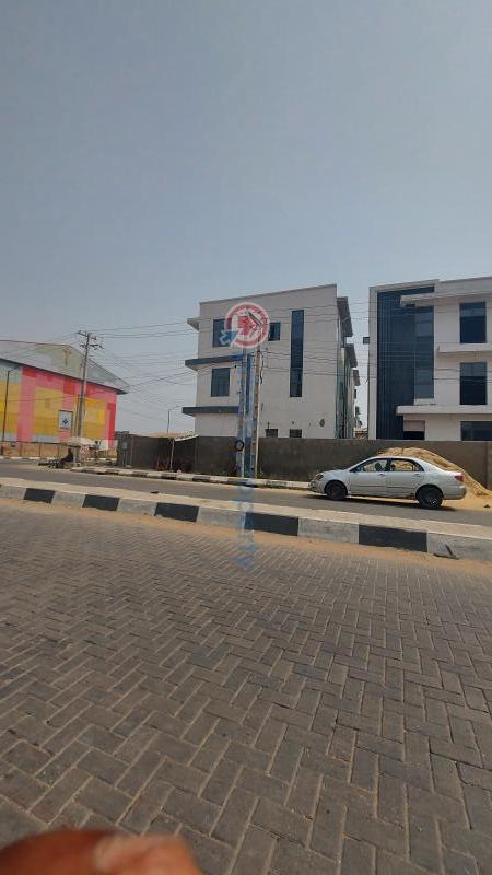 3 bedroom Office For Rent Ogudu Gra Phase2 Ogudu GRA Ojota Lagos - 0