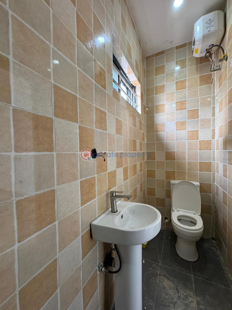 2 bedroom Block Of Flats For Sale Just Before Chevron Drive Igbo Efon Lekki Lagos - 1