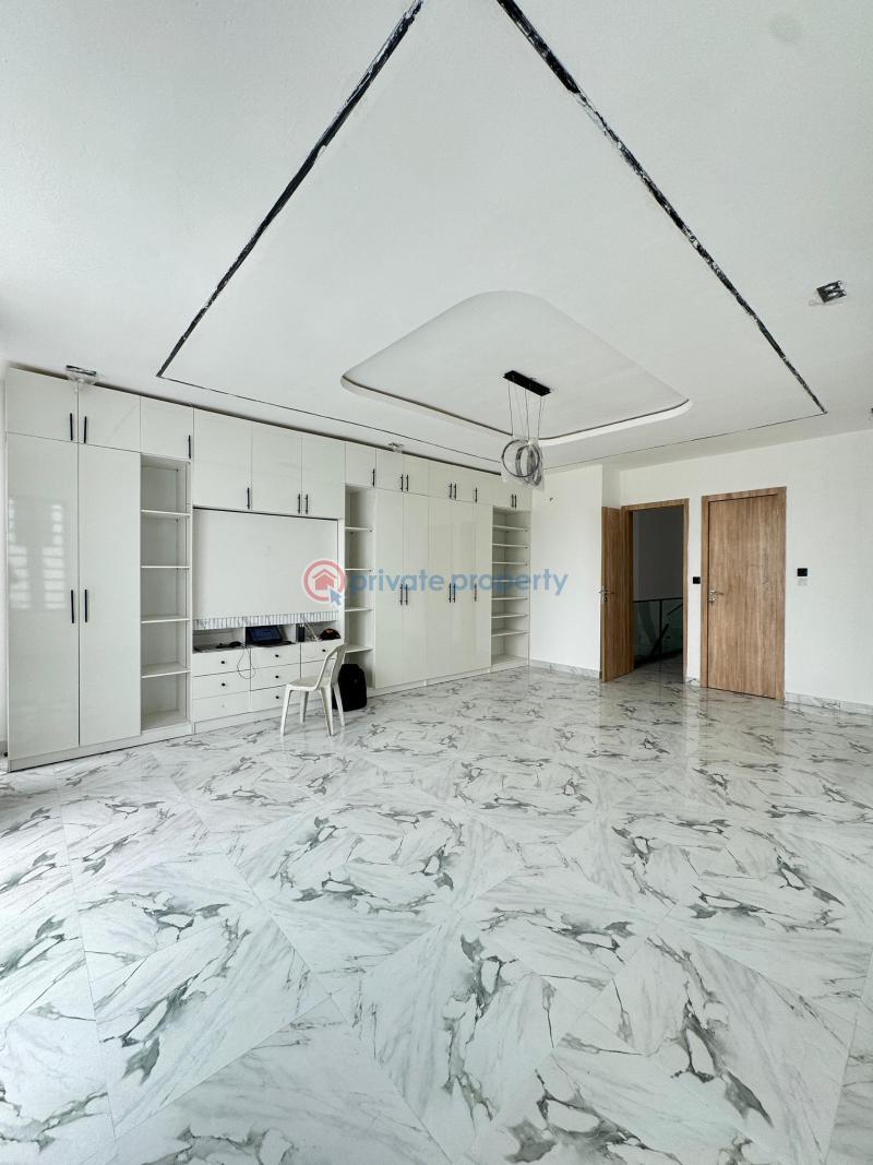 4 bedroom Semi detached Duplex For Sale Idado Lekki Lagos - 3
