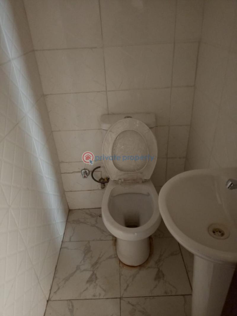 3 bedroom Block Of Flats For Rent Utako Abuja Phase 2  - 12