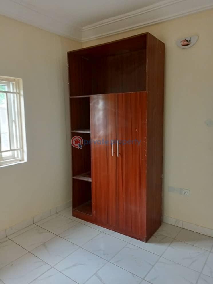 3 bedroom Block Of Flats For Rent Utako Abuja Phase 2  - 6