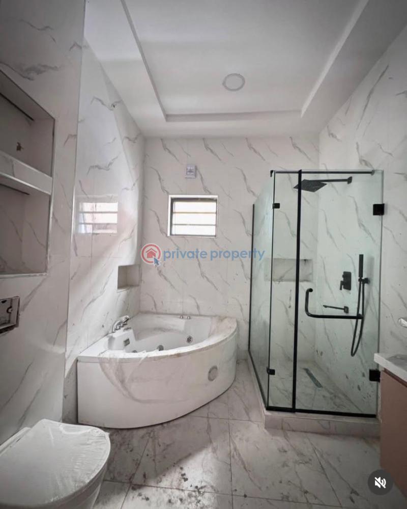 4 bedroom Detached Duplex For Sale Gated Estate Chevron Chevron Drive Lekki Lagos - 10