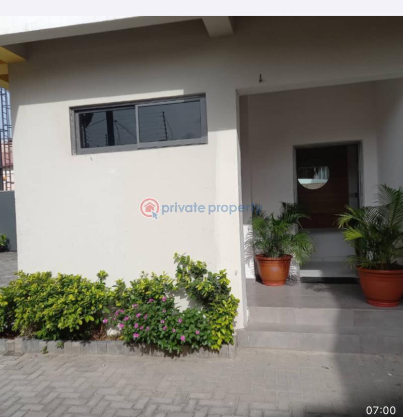 3 bedroom Self Contain Short let Larry Izamoje Close Lekki Phase 1 Lagos - 0