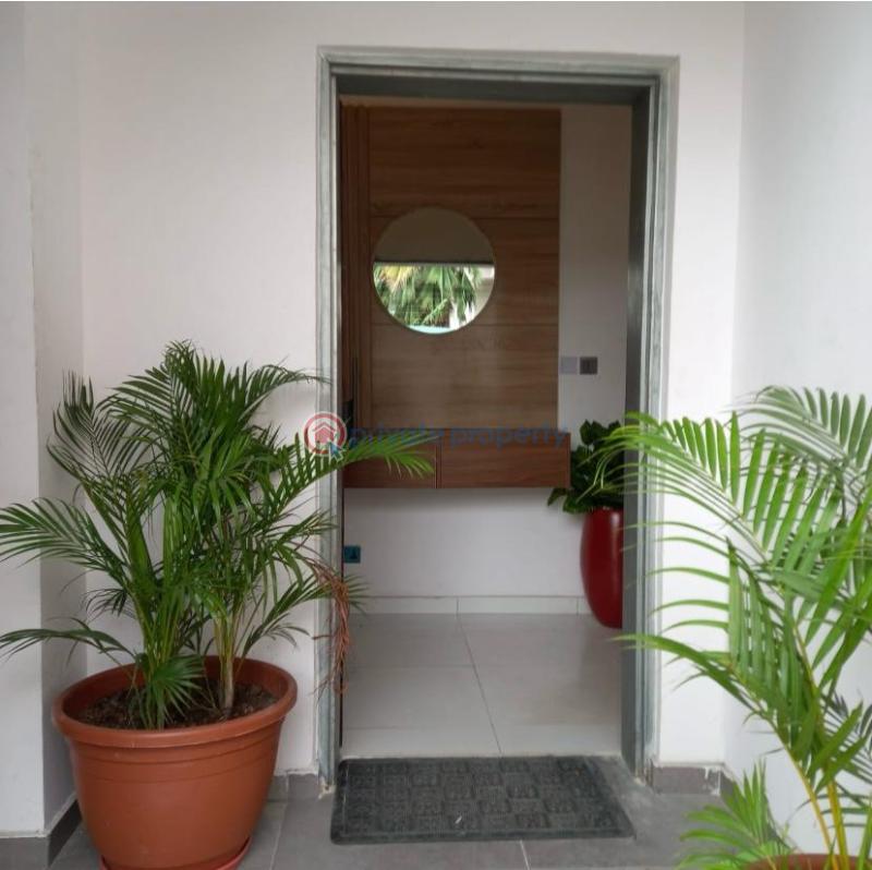 3 bedroom Self Contain Short let Larry Izamoje Close Lekki Phase 1 Lagos - 1