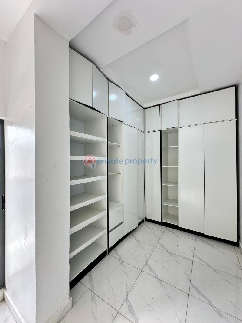 5 bedroom Detached Duplex For Sale Ologolo Lekki Lagos - 2