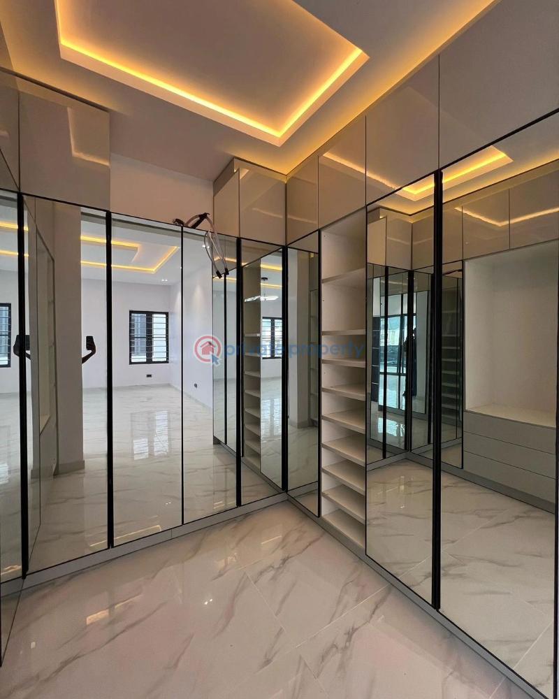 5 bedroom Detached Duplex For Sale Ologolo, Lekki Ologolo Lekki Lagos - 5