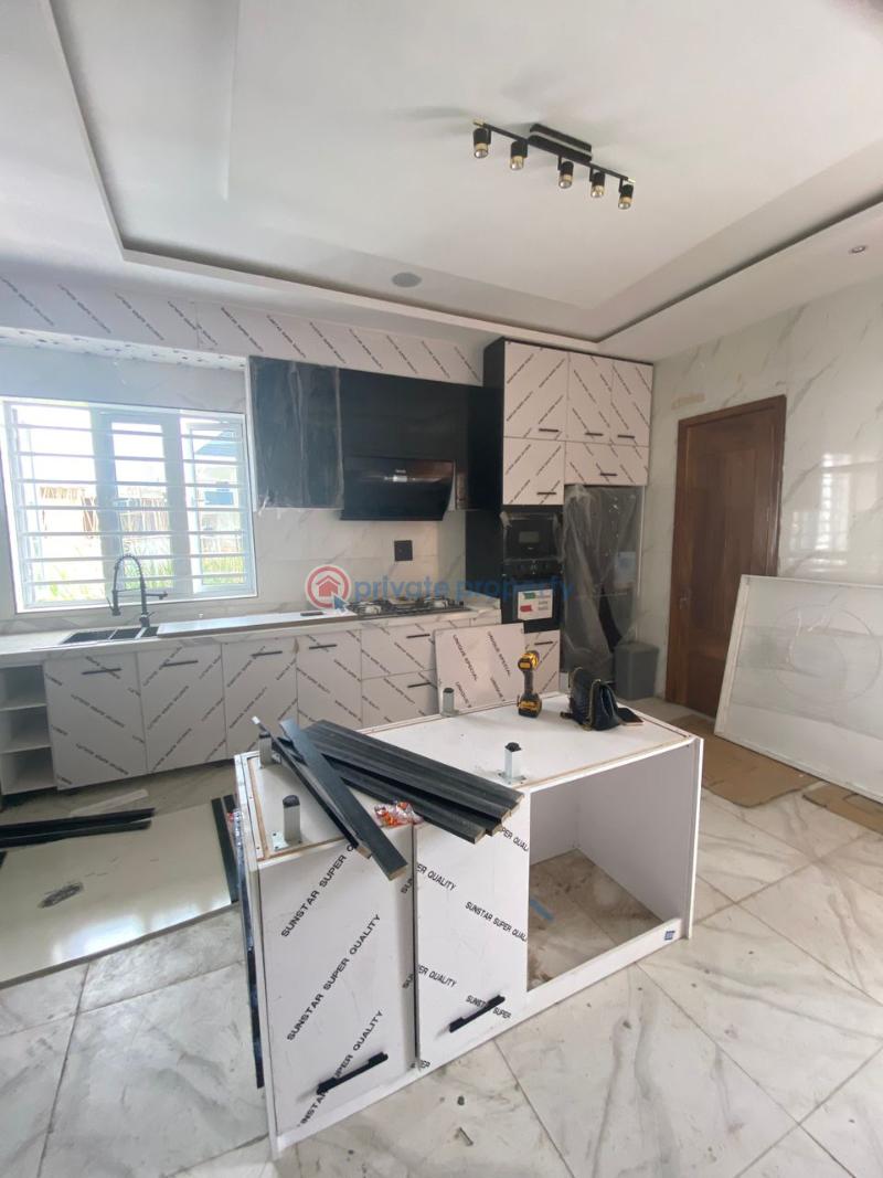 Ravising 5bedroom fully detached duplex with study,cenima,pool & bq - 15 5 bedroom Detached Duplex For Sale Ikota Lekki Lagos - 15