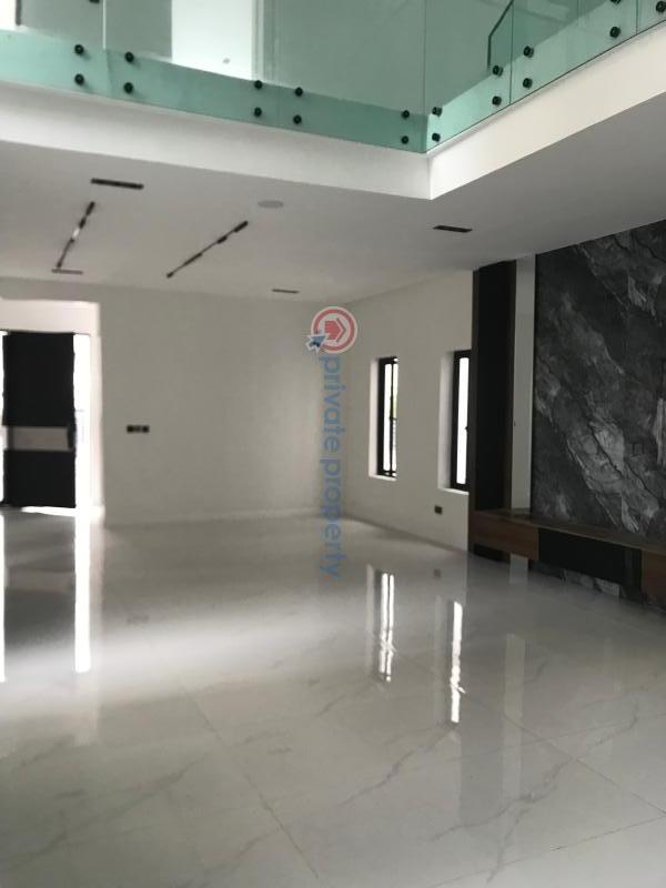5 bedroom Detached Duplex For Sale Chevron Drive Lekki Lagos - 3