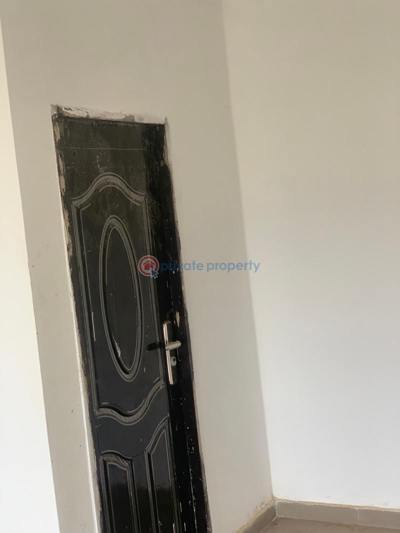 Shop For Rent Airport Road Off Jedo Estate, Spotlight Residence Lugbe Lugbe Abuja Phase 4  - 6