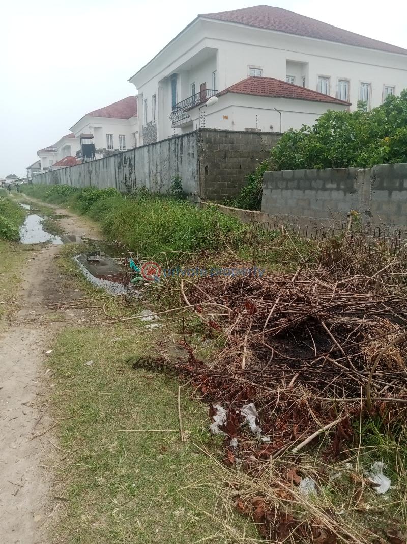 Land For Sale 2nd Tollgate By The End Of Orchid Road Lekki Lekki Phase 2 Lagos - 1