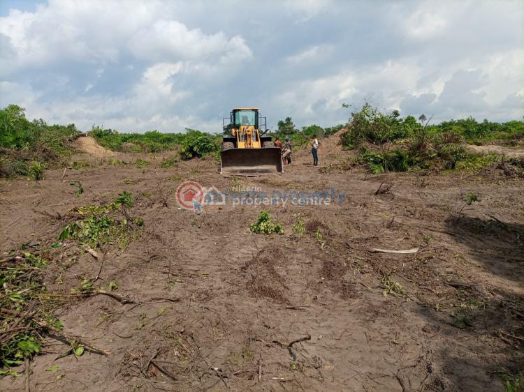 Mixed use Land For Sale Glory Court Eleran Igbe Ibeju-Lekki Lagos