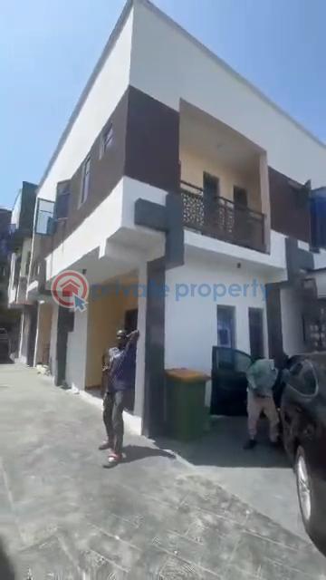 1 bedroom Mini Flat For Rent Toye Kuti Street, Off Isaac John, Fadeyi Yaba Fadeyi Shomolu Lagos - 0