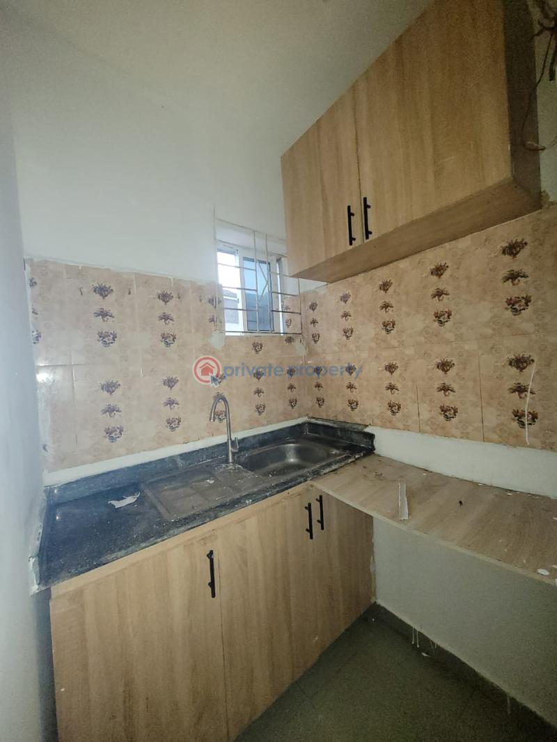 1 bedroom Self Contain For Rent Arikewuyo Off Pedro Road* Palmgroove Shomolu Lagos - 6