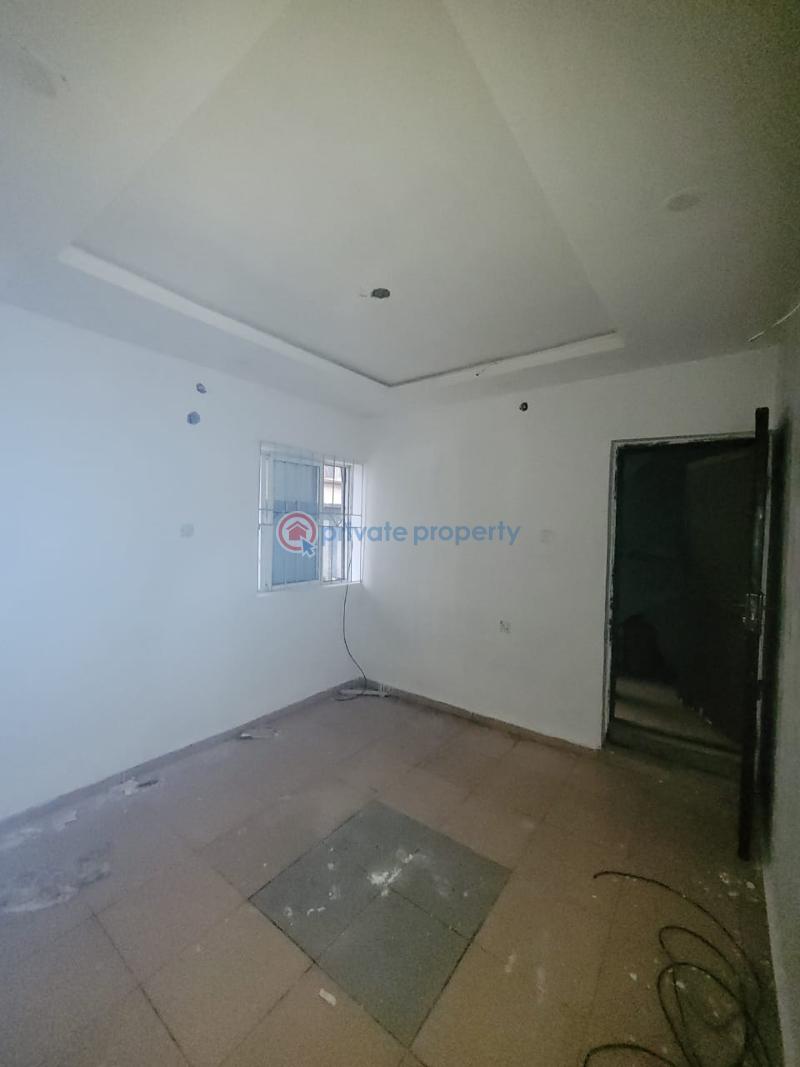 1 bedroom Self Contain For Rent Arikewuyo Off Pedro Road* Palmgroove Shomolu Lagos - 5