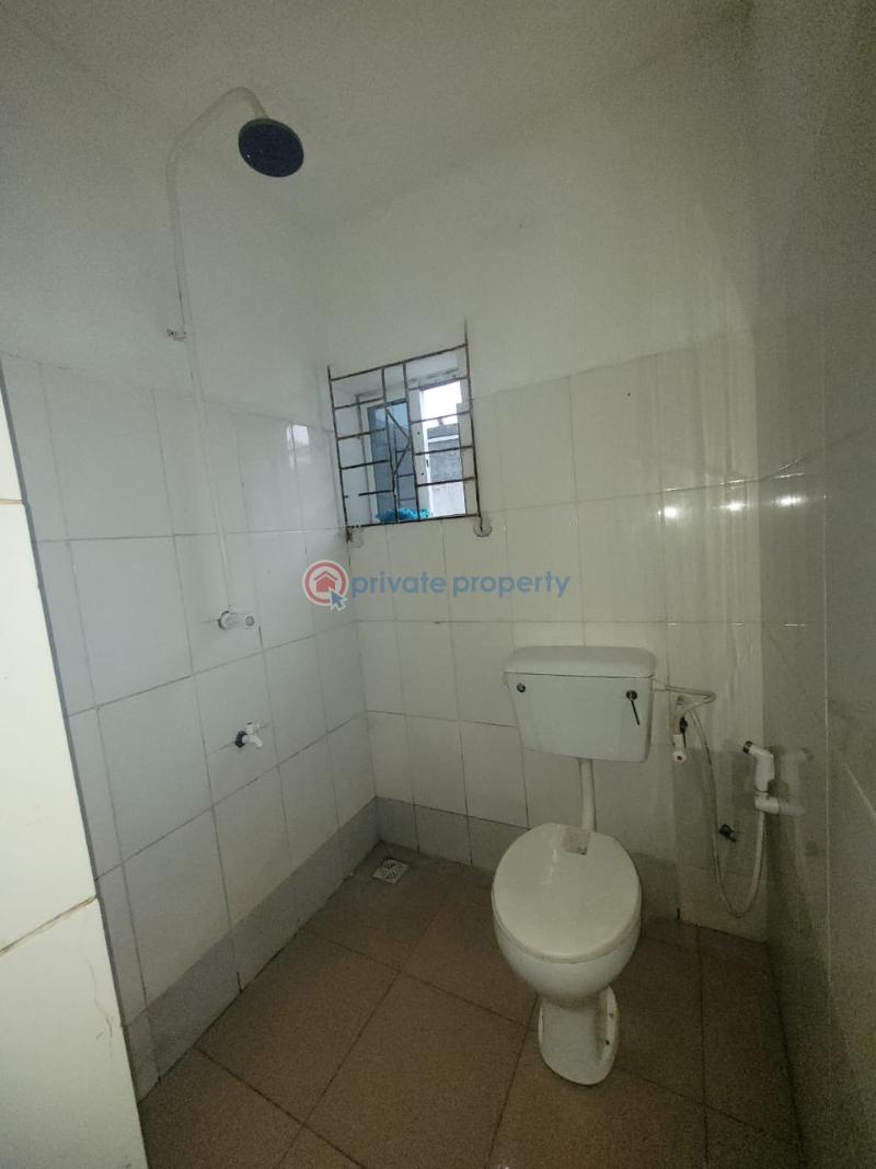 1 bedroom Self Contain For Rent Arikewuyo Off Pedro Road* Palmgroove Shomolu Lagos - 3