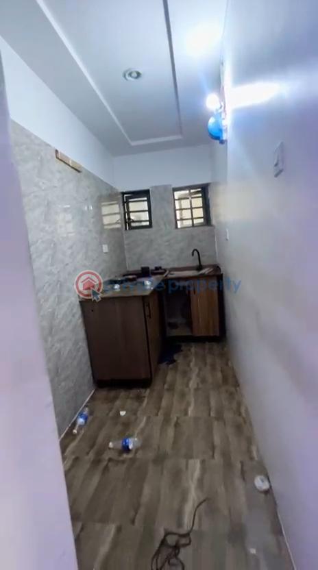 1 bedroom Mini Flat For Rent Onike Yaba Lagos - 3