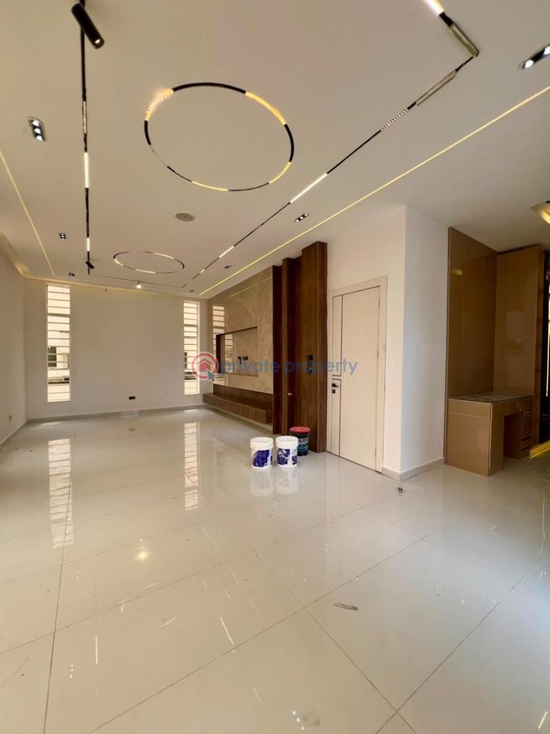 5 bedroom Duplex For Sale Chevron Lekki Lekki Lagos - 1