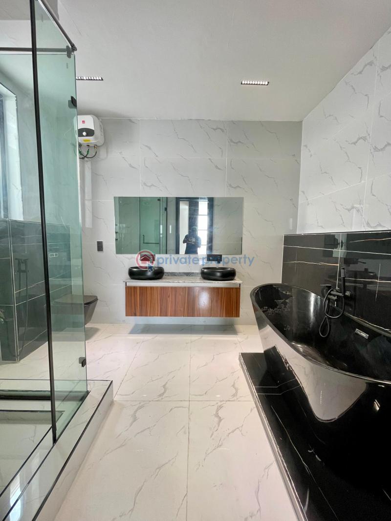5 bedroom Detached Duplex For Sale Lekki Phase 1 Lagos - 3