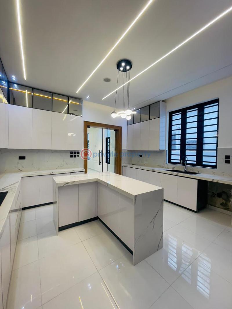 5 bedroom Detached Duplex For Sale Second Toll Gate Chevron Drive Lekki Lagos - 8