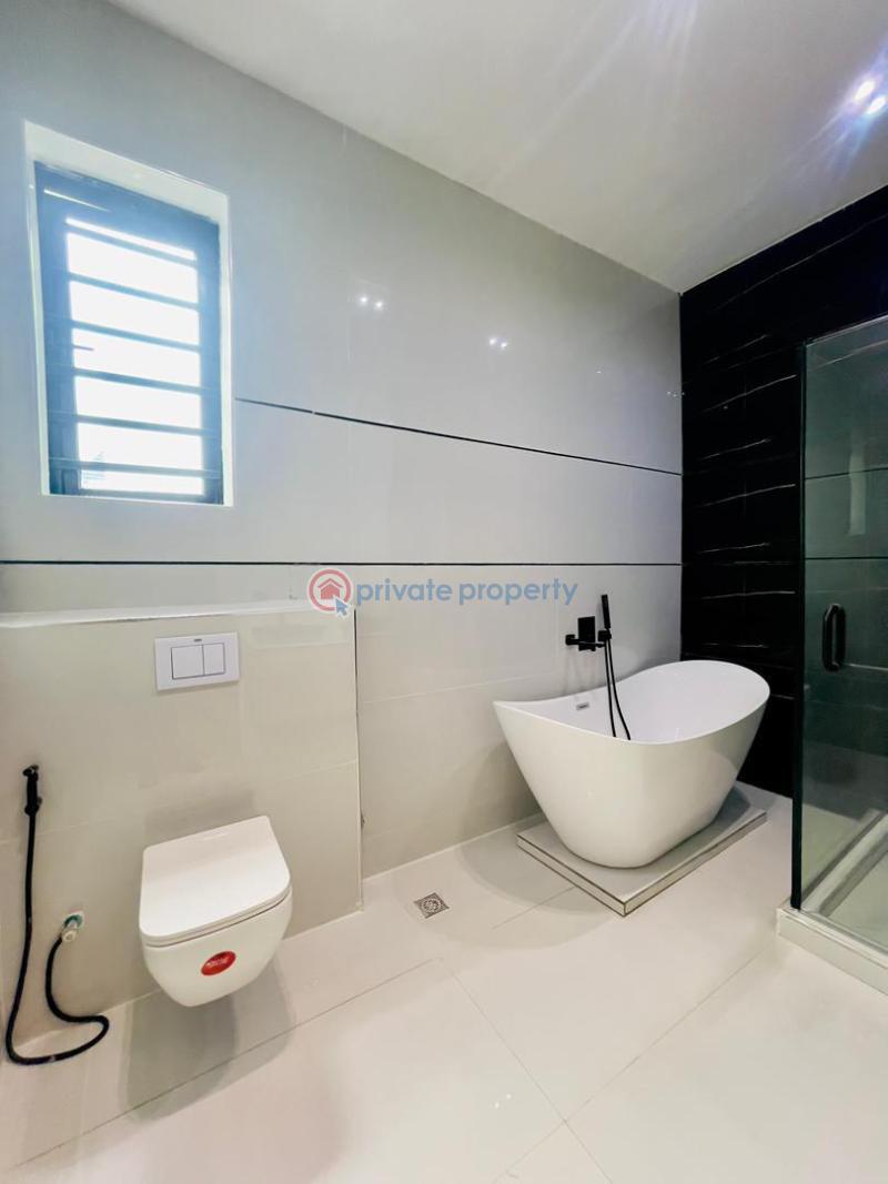 5 bedroom Detached Duplex For Sale Second Toll Gate Chevron Drive Lekki Lagos - 15