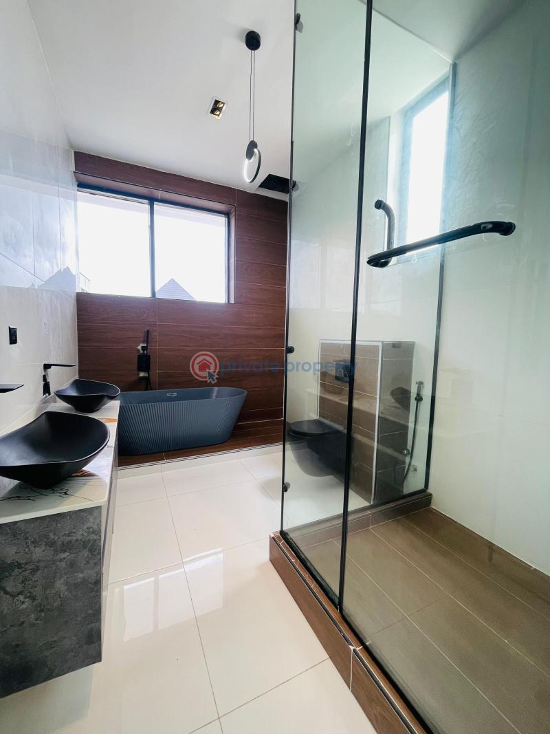 5 bedroom Detached Duplex For Sale Second Toll Gate Chevron Drive Lekki Lagos - 13