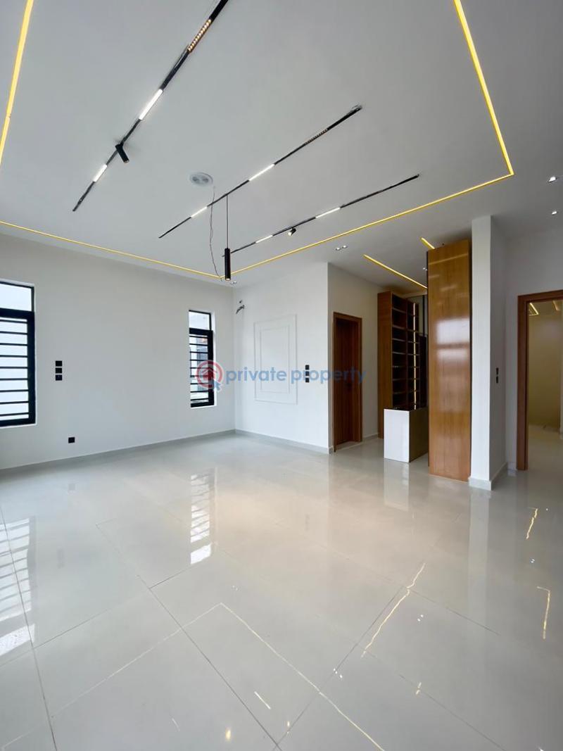 5 bedroom Detached Duplex For Sale Second Toll Gate Chevron Drive Lekki Lagos - 16