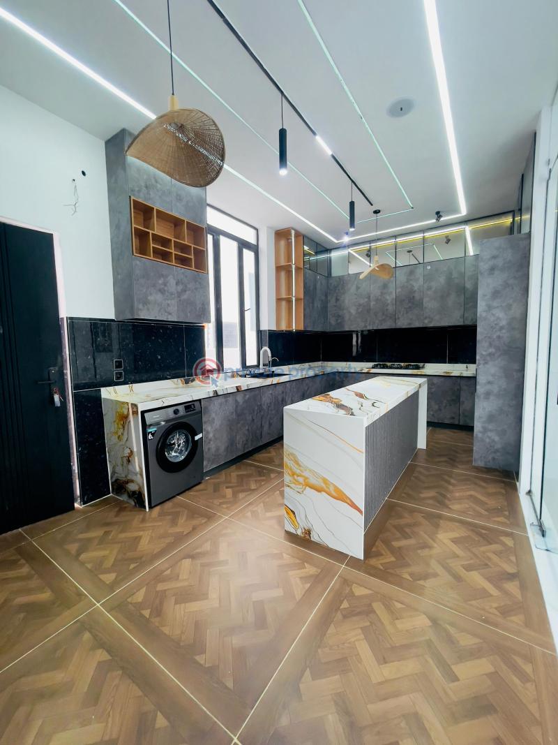 5 bedroom Detached Duplex For Sale Second Toll Gate Chevron Drive Lekki Lagos - 6