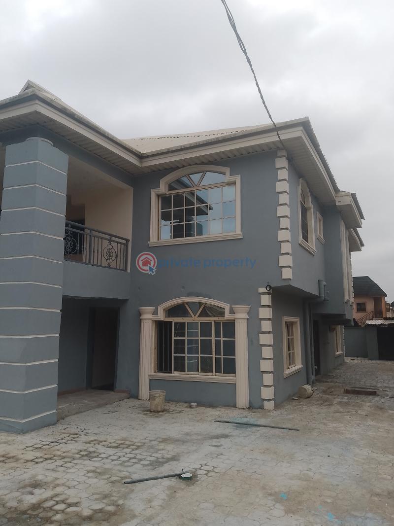 2 bedroom Block Of Flats For Rent Ago Palace Isolo Lagos - 1